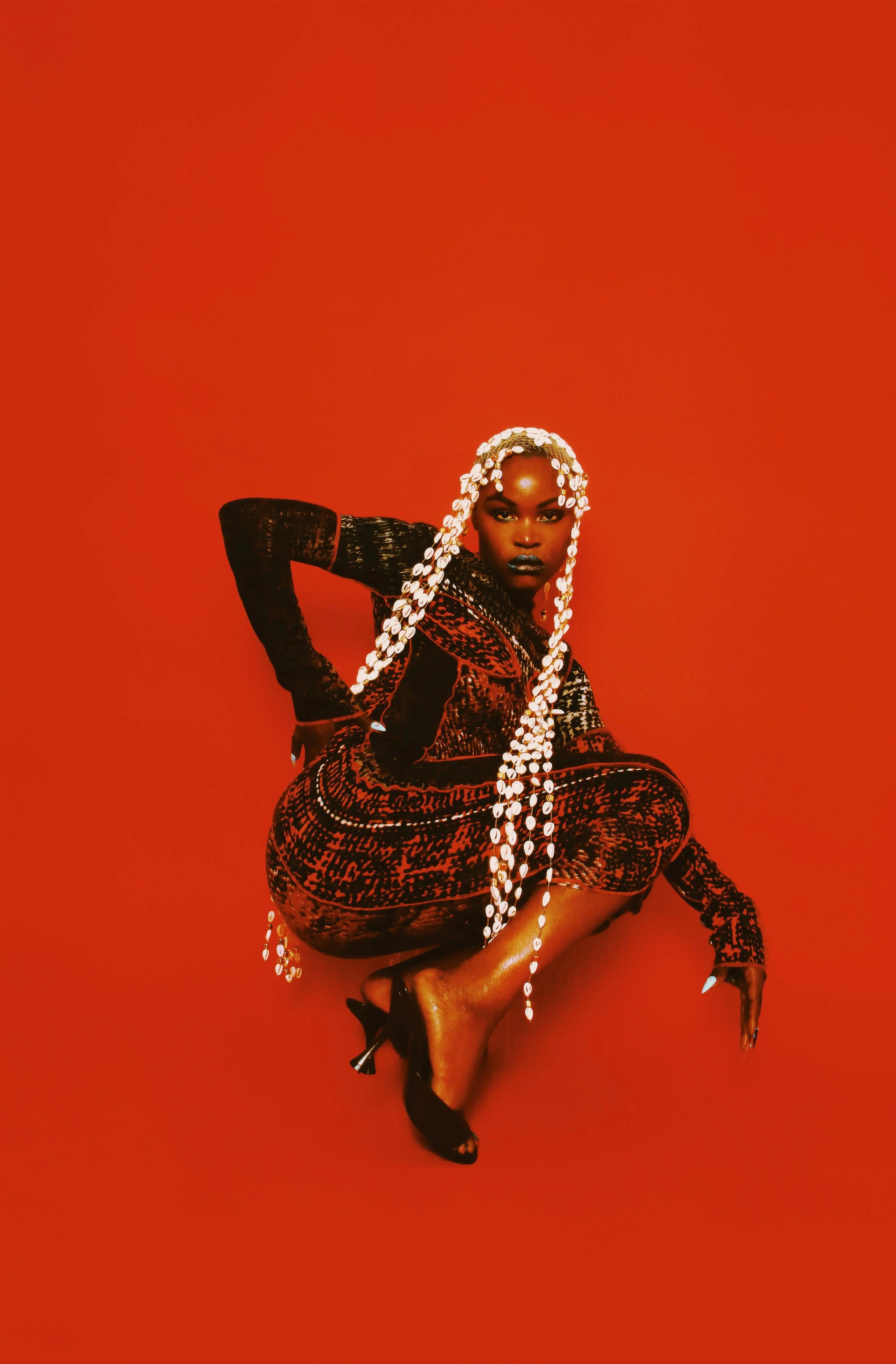 Get-Familiar-Pongo Patta