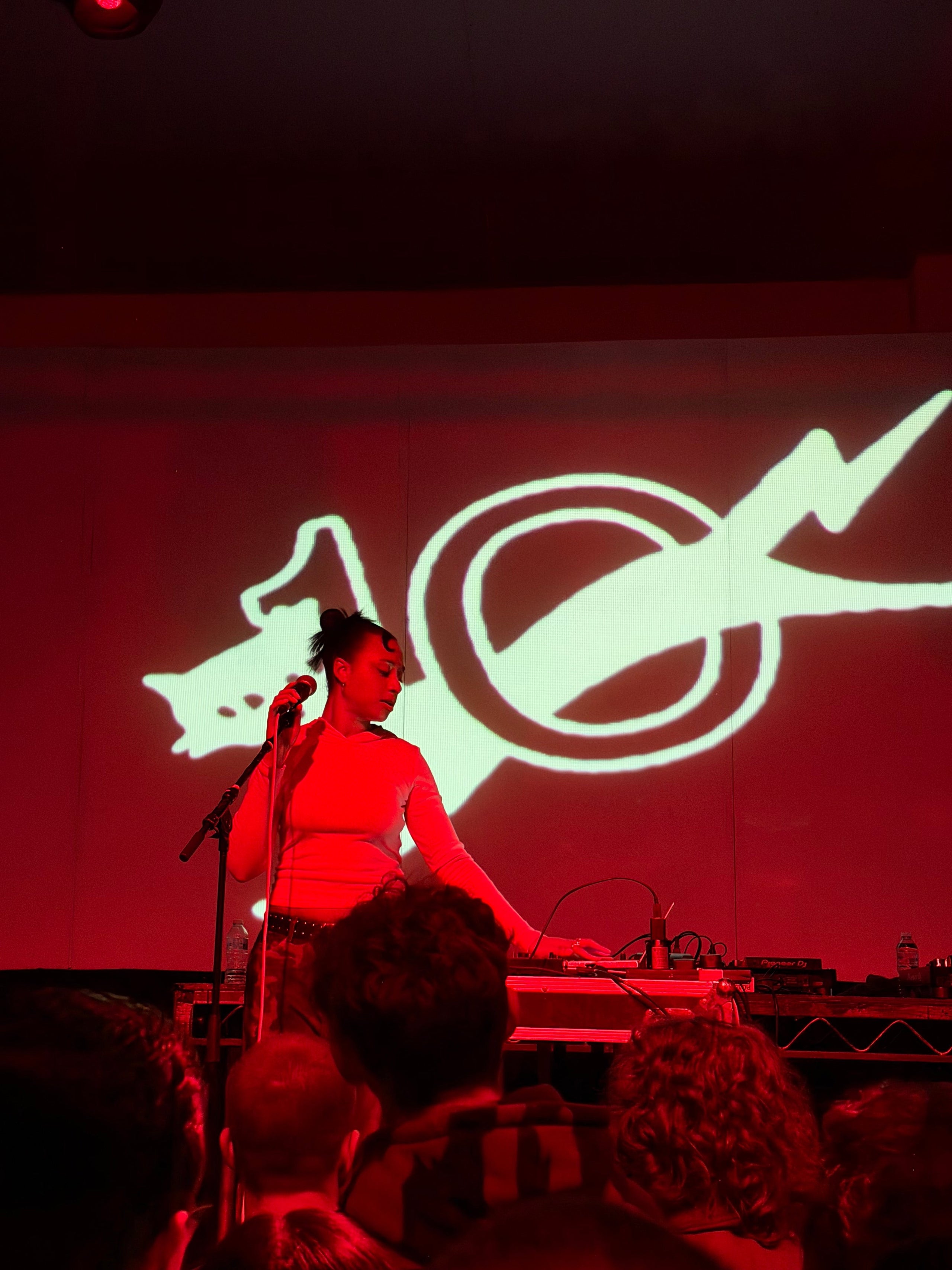 Get Familiar: Anysia Kym