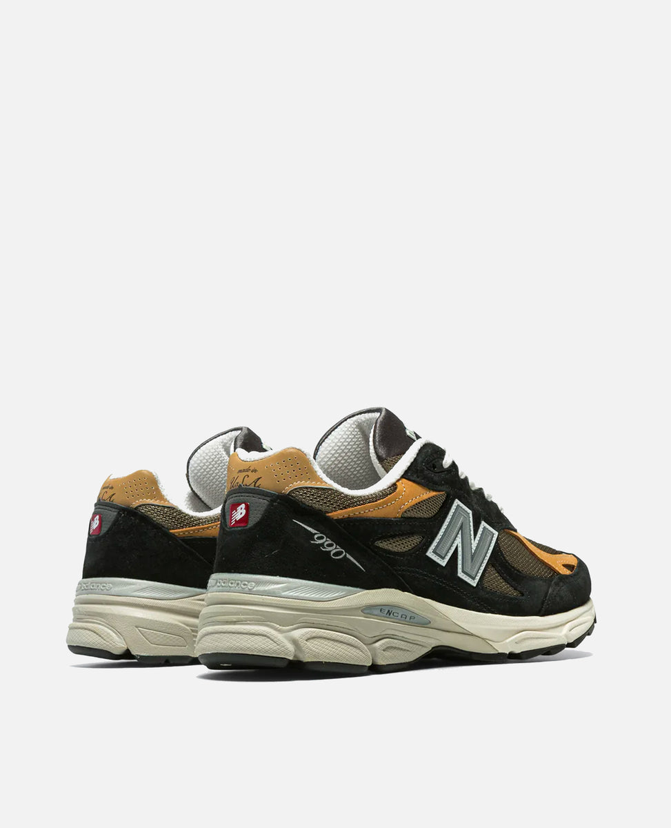 New Balance 990V3 Black Tan 27.5