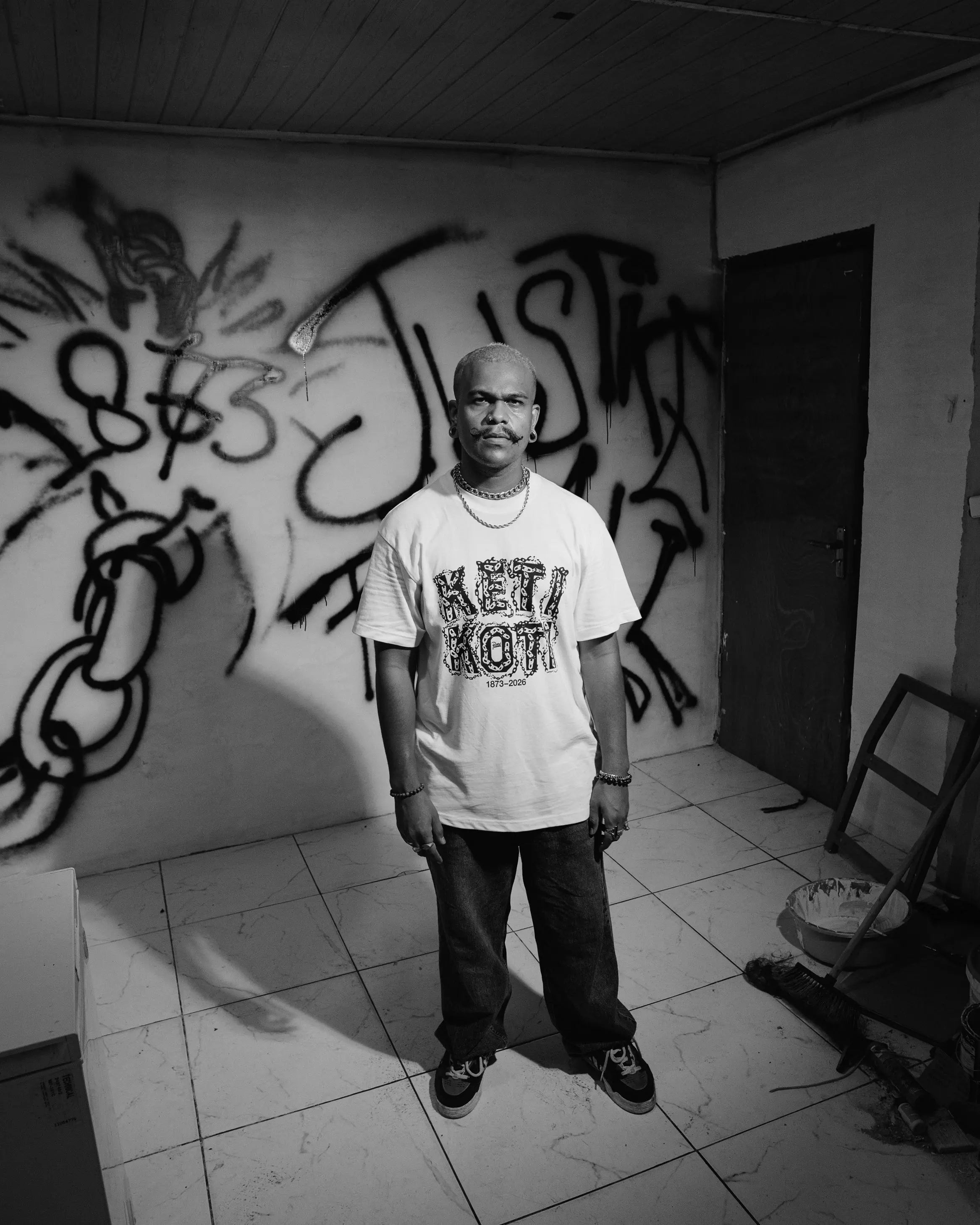 Mike, Wiki & The Alchemist - One More - Patta