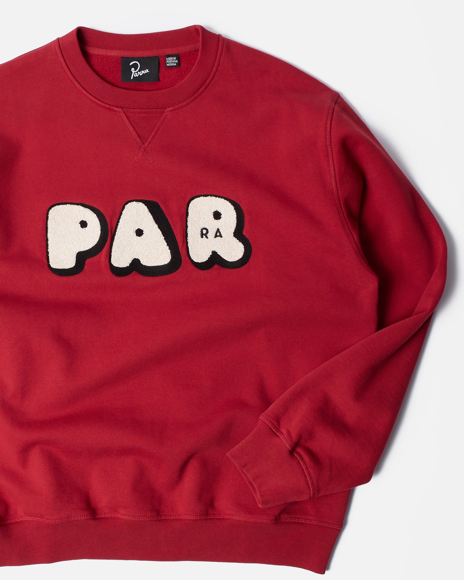 byParra Rounded PAR Crew Neck Sweatshirt (Ruby red)