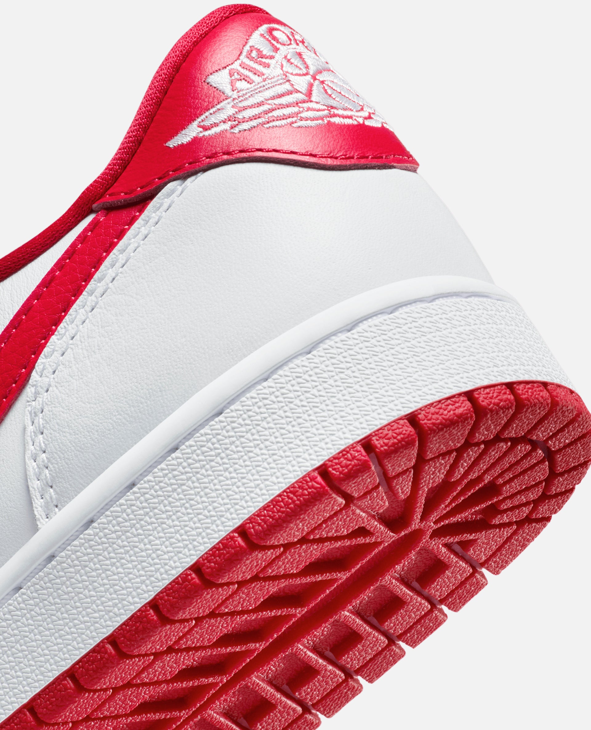 Air Jordan 1 Retro Low OG (White/University Red-White)