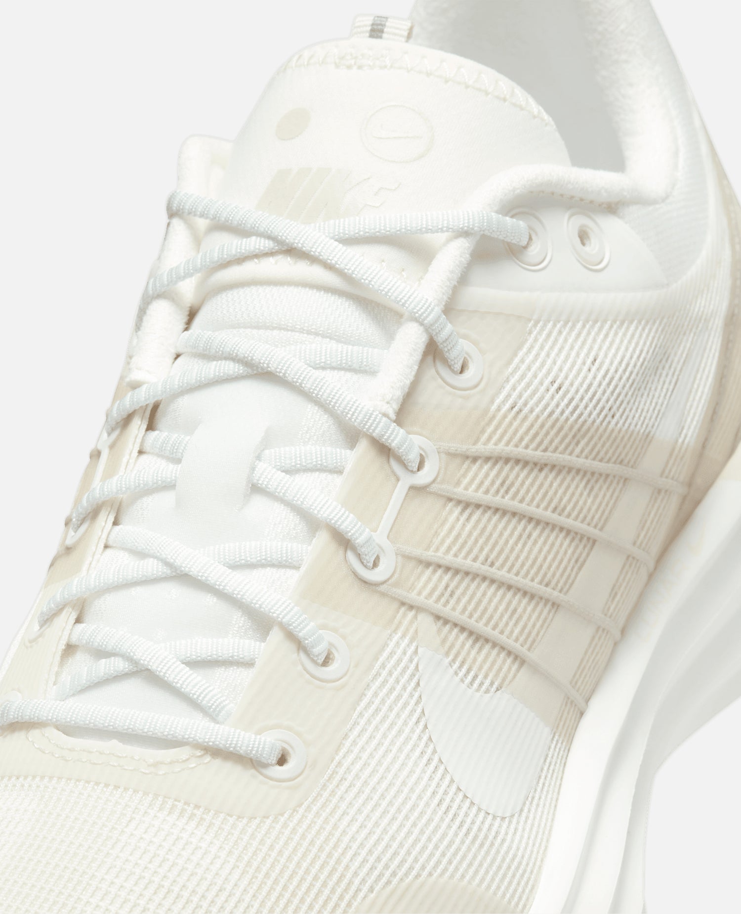 Nike Lunar Roam (Summit White/Summit White-Phantom)