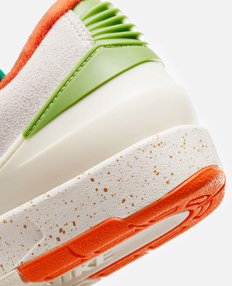 WMNS Air Jordan 2 Retro Low Titan (Sail/Safety Orange-Chlorophyll)