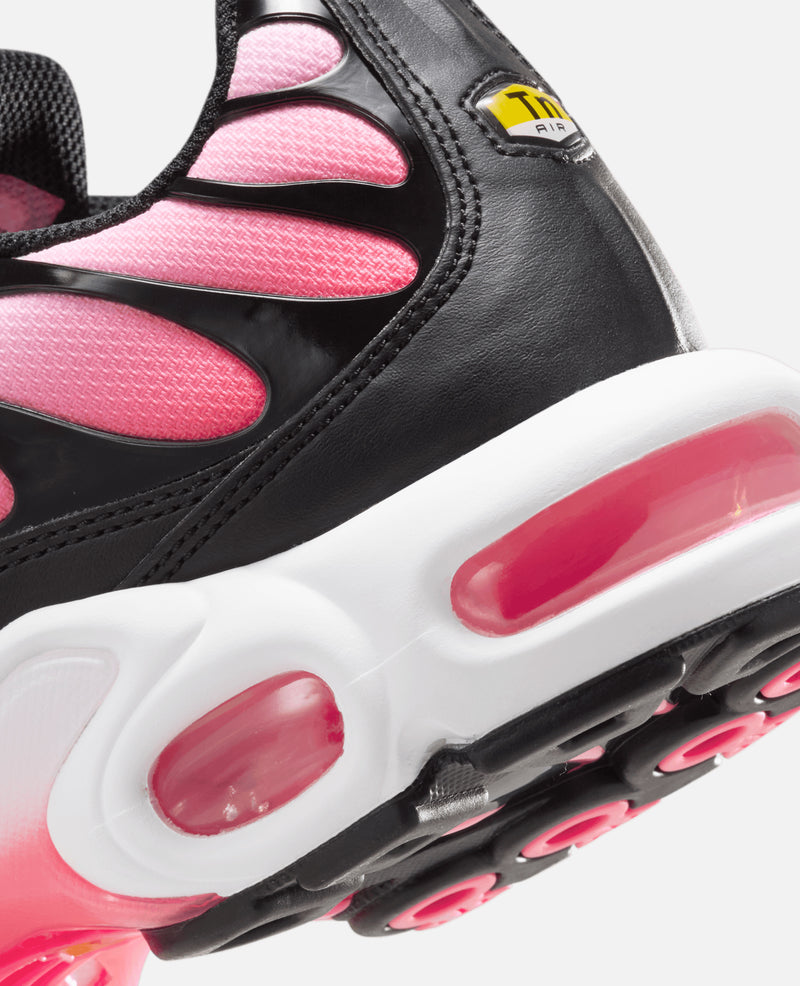 Nike WMNS Air Max Plus (Black/Hot Punch-White)