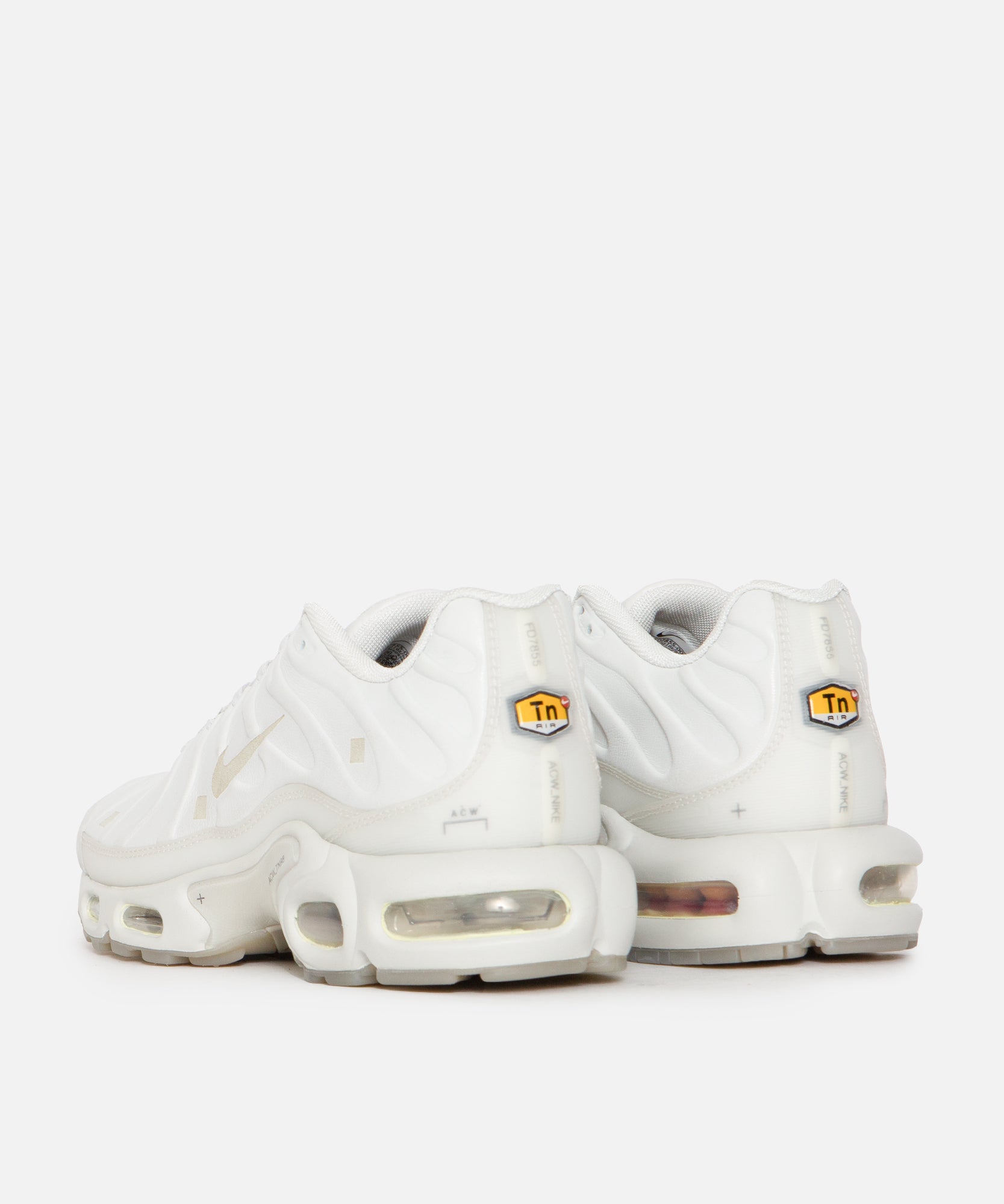 Air max plus on sale half and half