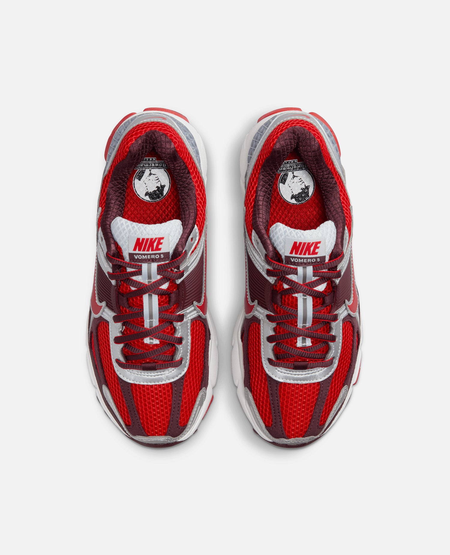 Nike.com on X: Mystic Red and Platinum bring the heat to any 'fit. The  Women's Vomero 5 'Mystic Red and Platinum' Available at 10am ET 🇺🇸    / X
