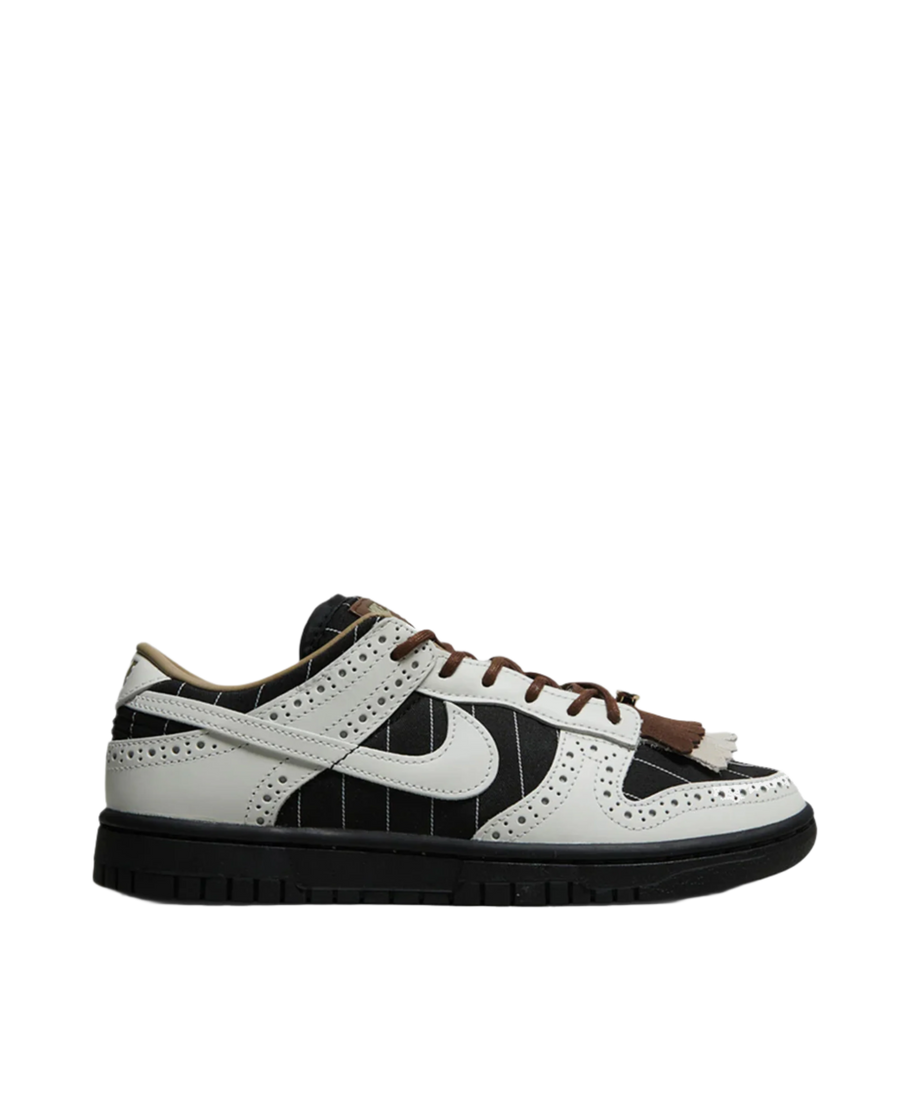 Nike WMNS Dunk Low LX - Sneakers by Patta