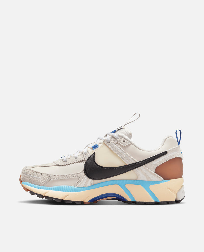 Nike WMNS Zoom Vomero 5 Premium  (Pale Ivory/Black-Light Bone-Pale Vanilla)