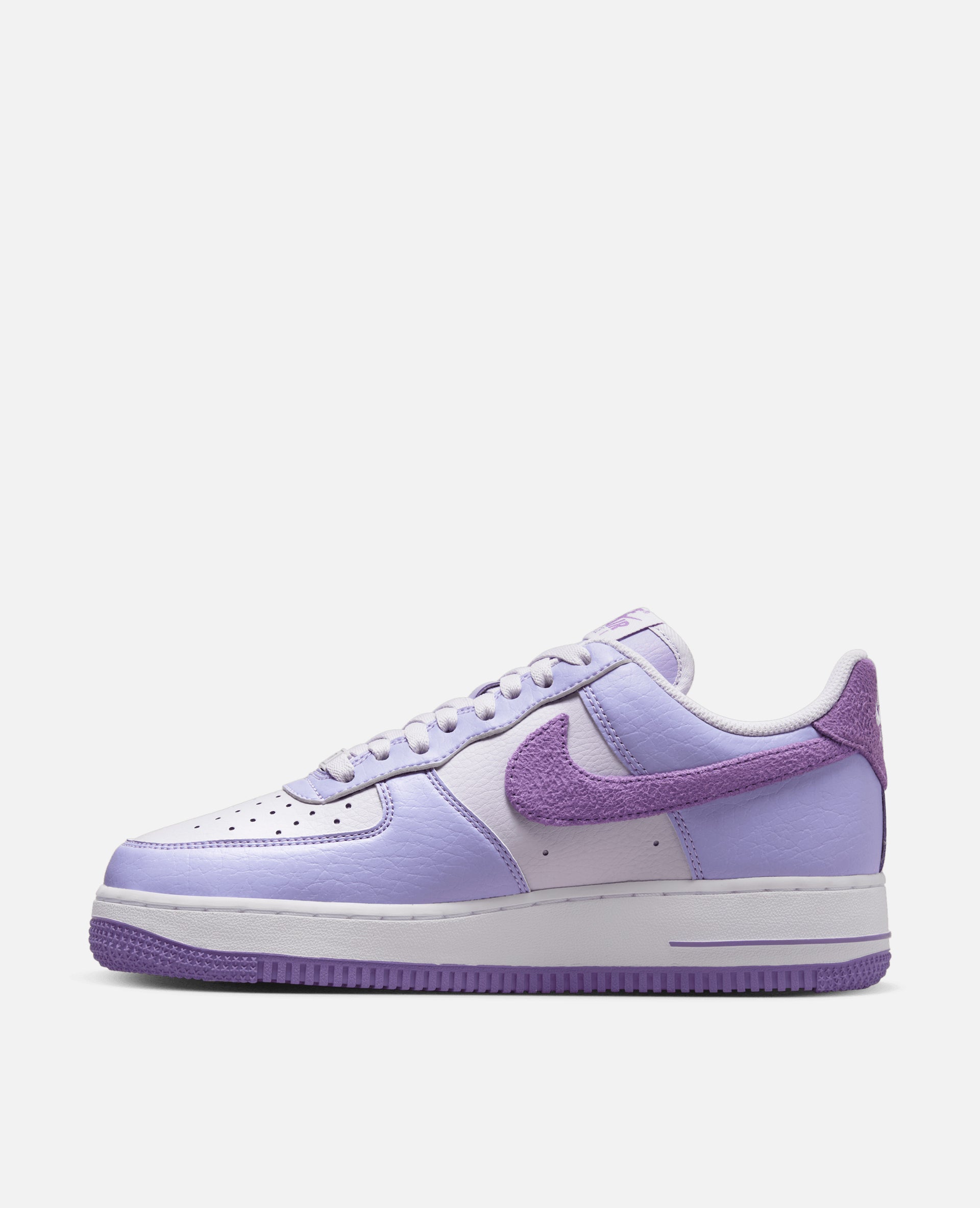 Nike WMNS Air Force 1 '07 Next Nature (Hydrangeas/Black Raspberry-Barely/Grape-White)