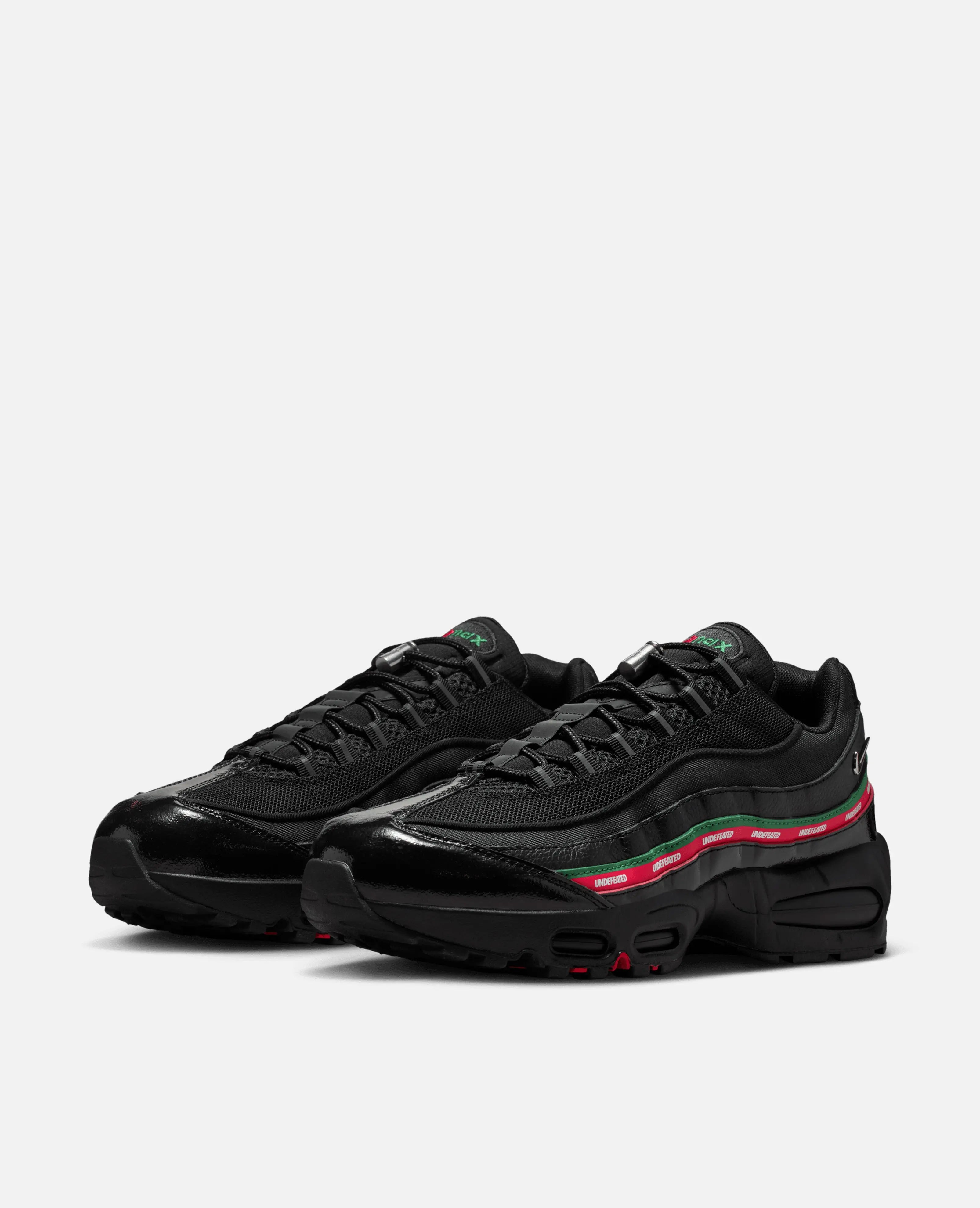 Nike Air Max 95 x Undefeated (Black/Metallic Silver-Gorge Green