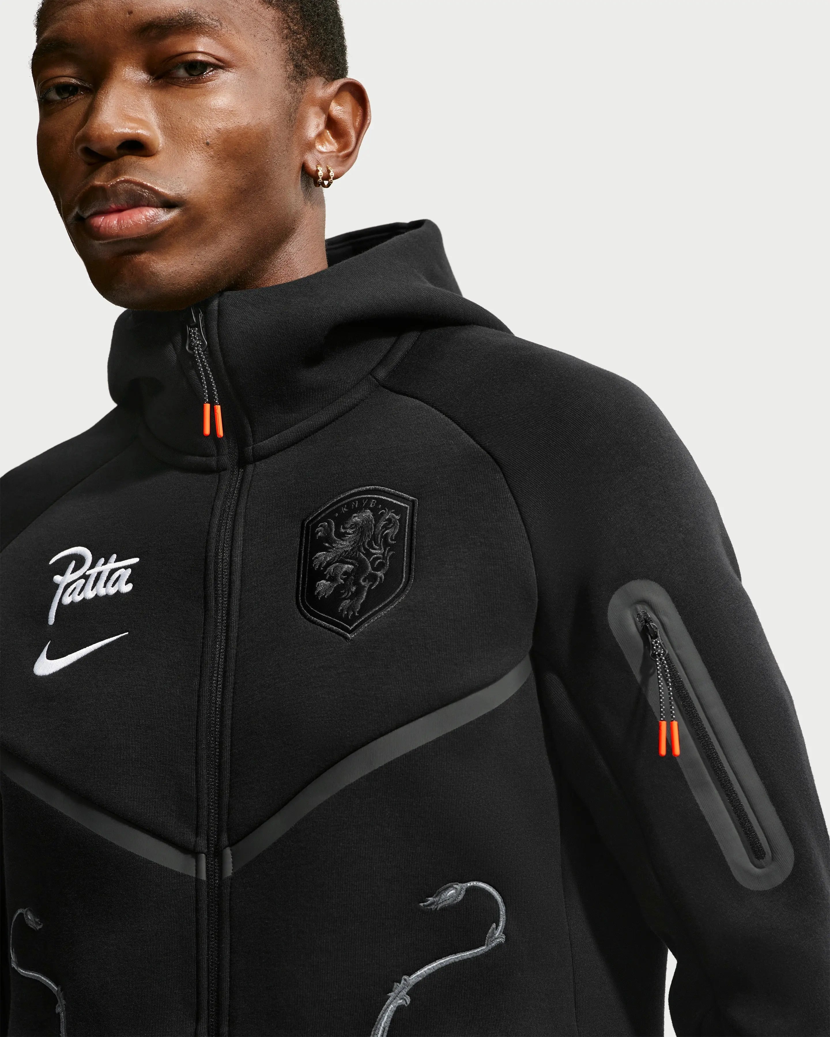 Knvx M Nike Tech Fleece Fz Wr Hdy (Black/White) (No Sponsor) - Patta