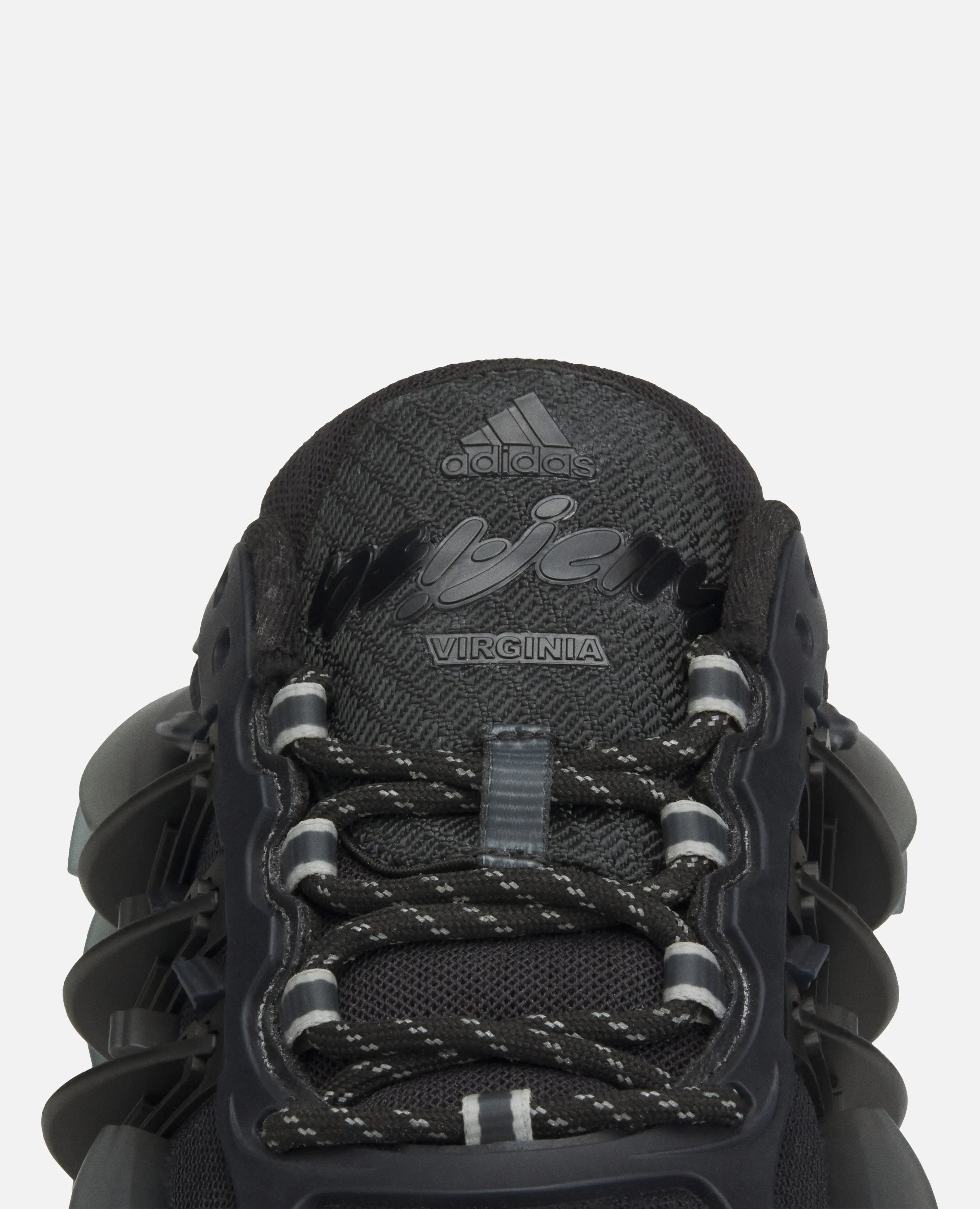 Adidas x Pharrell Williams Adistar Jellyfish (Carbon/CBlack/Carbon