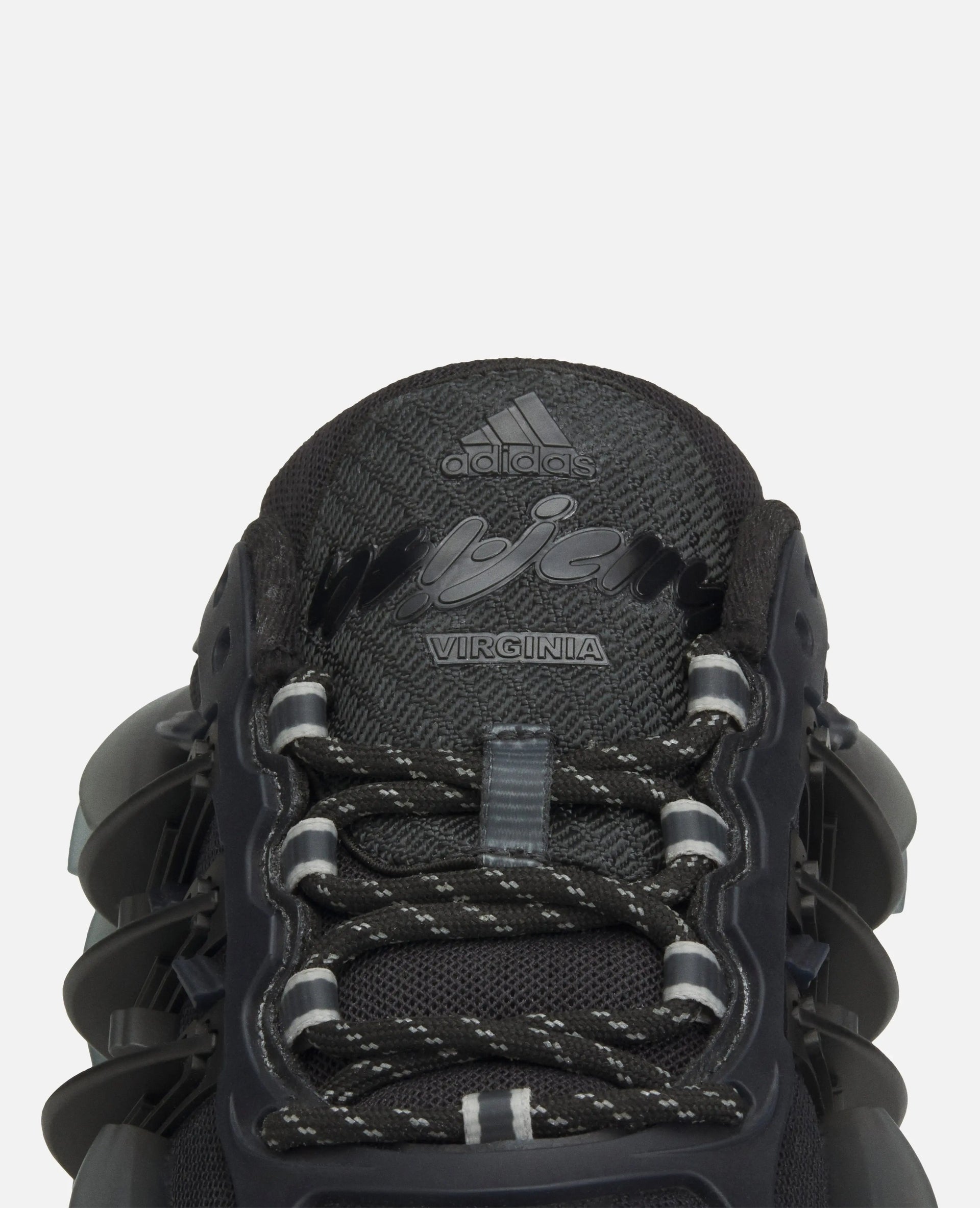 Adidas x Pharrell Williams Adistar Jellyfish (Carbon/CBlack/Carbon) Adidas