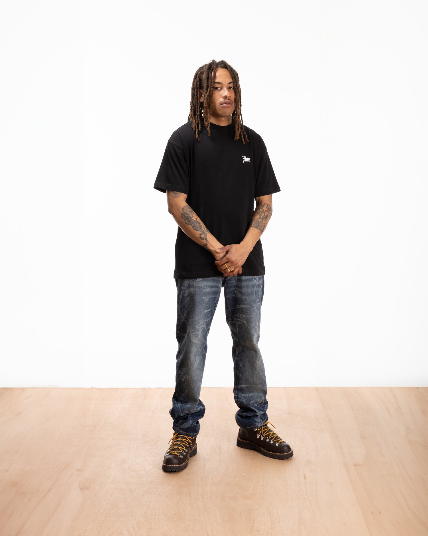 Patta Basic Script Logo T-Shirt (Black)