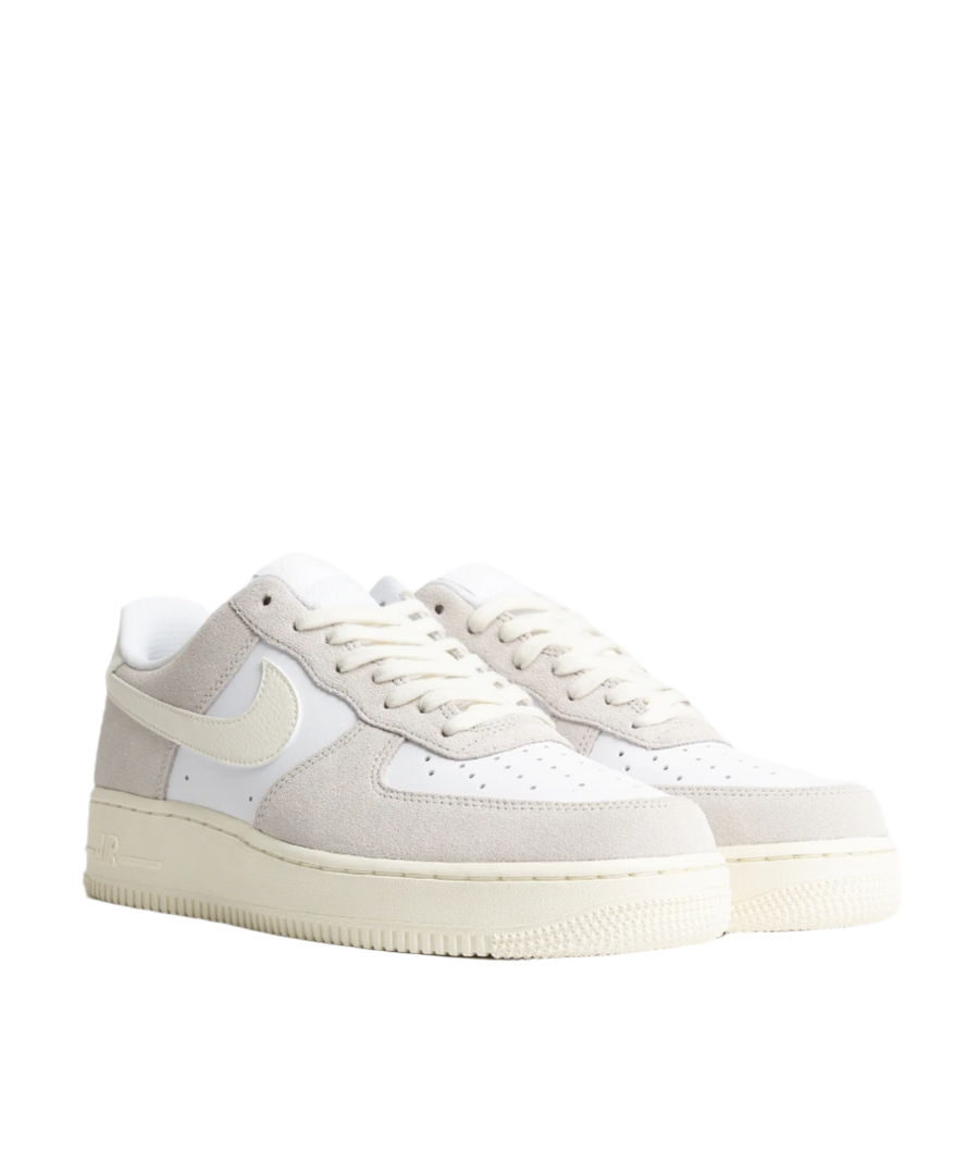 Nike Air Force 1 LV8 - Sneakers by Patta