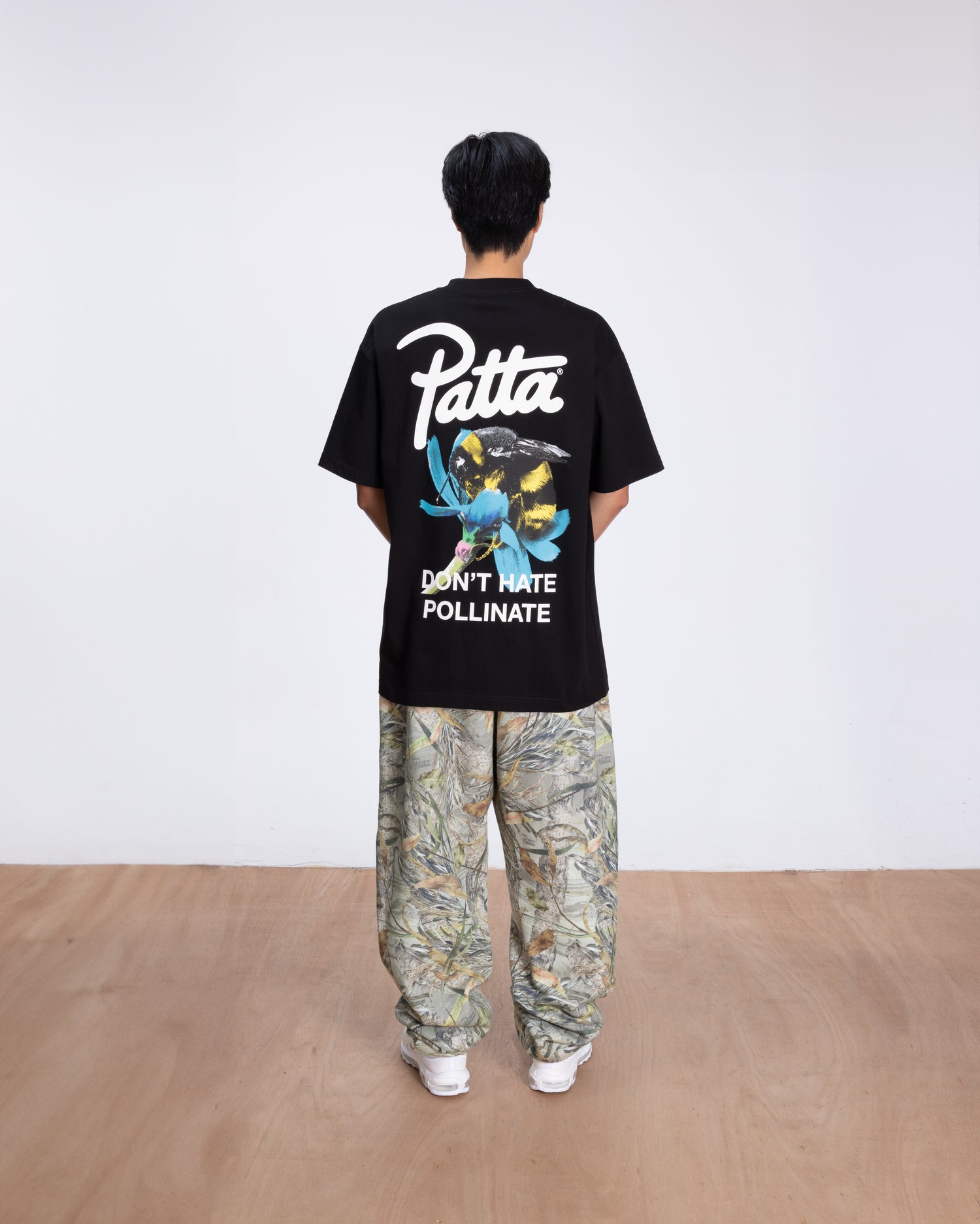 Patta Bumble Bee T-Shirt (Black)