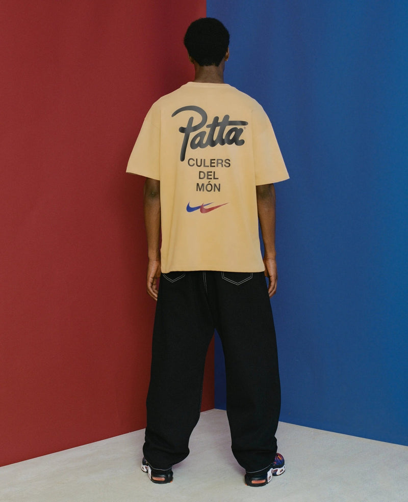 FCB x Patta Culers del Món T-Shirt (Sesame) - Patta