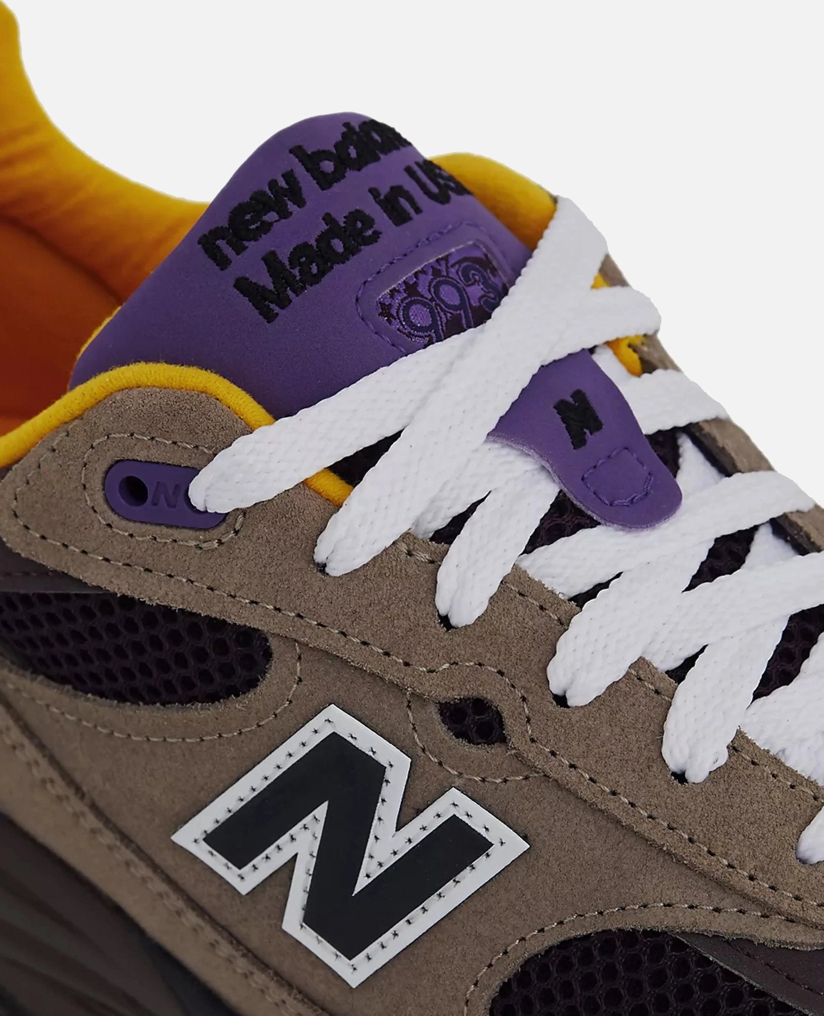 New Balance U993 - Patta