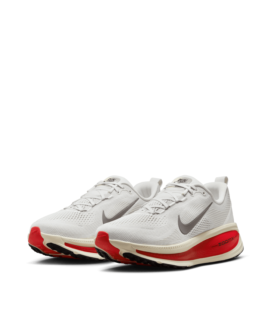 Nike Vomero 18 (Platinum Tint/MTLC Pewter - Siren Red) - Patta