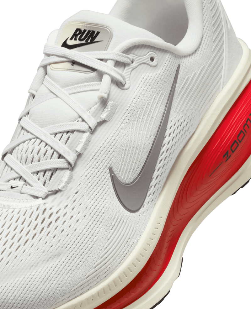 Nike Vomero 18 (Platinum Tint/MTLC Pewter - Siren Red) - Patta