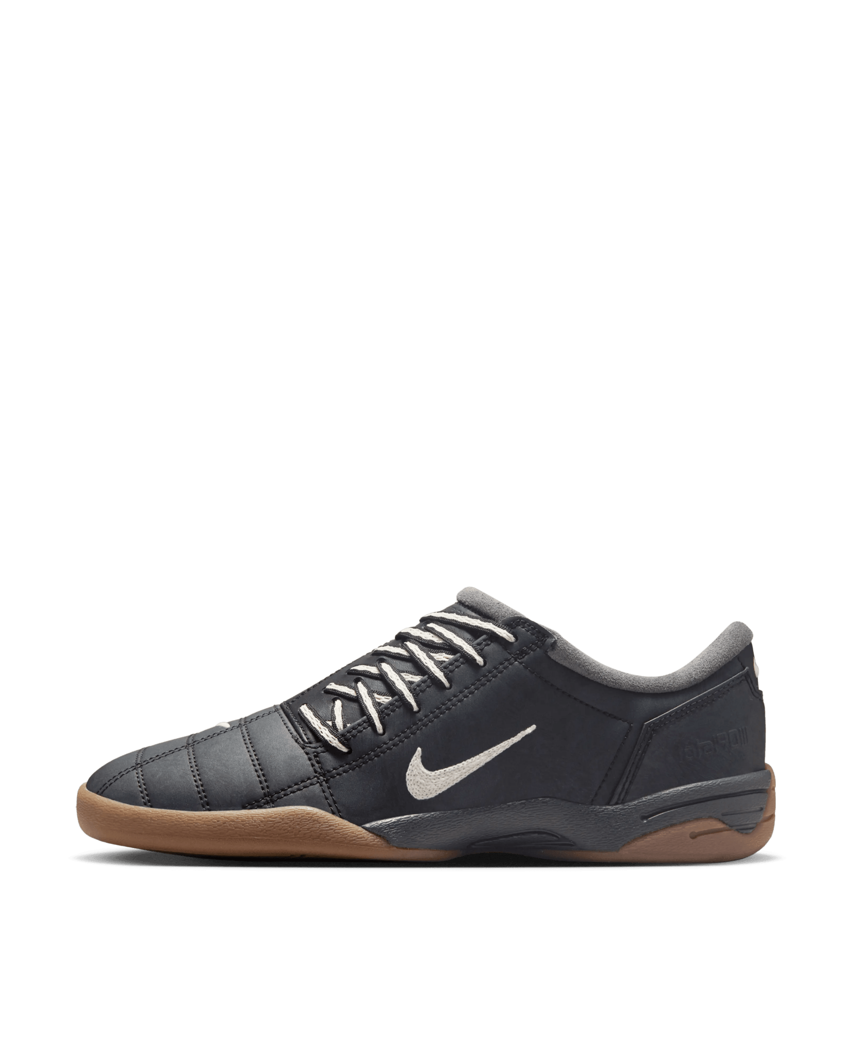 nike total 90 size 9