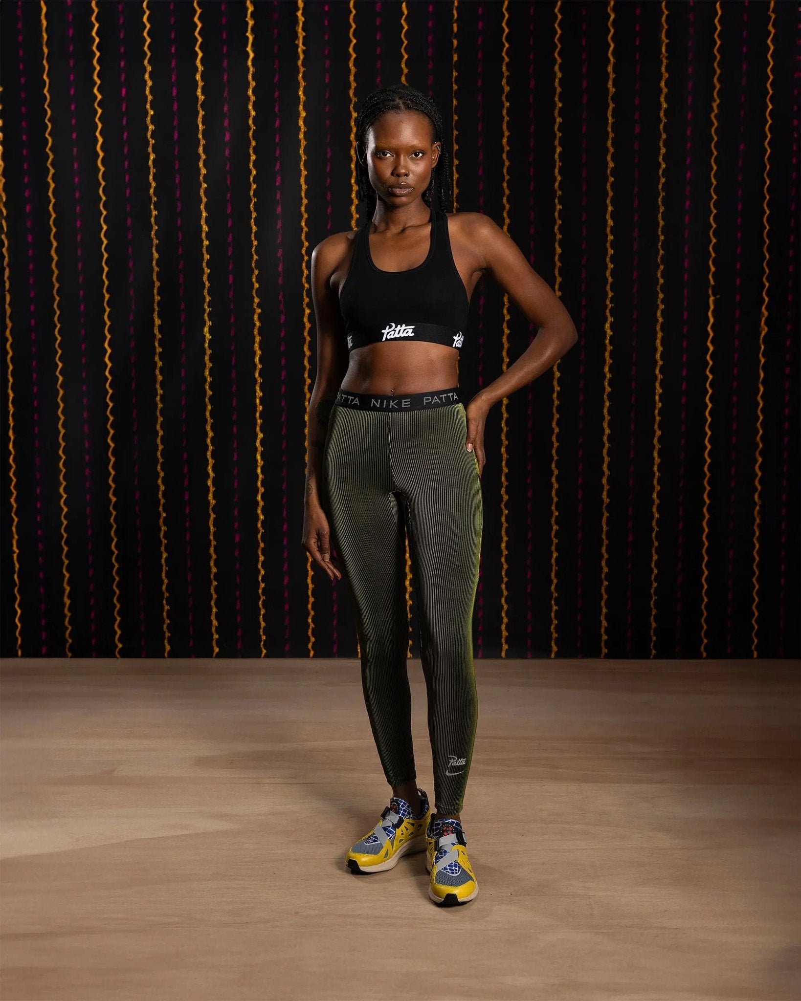 nike criss cross leggings