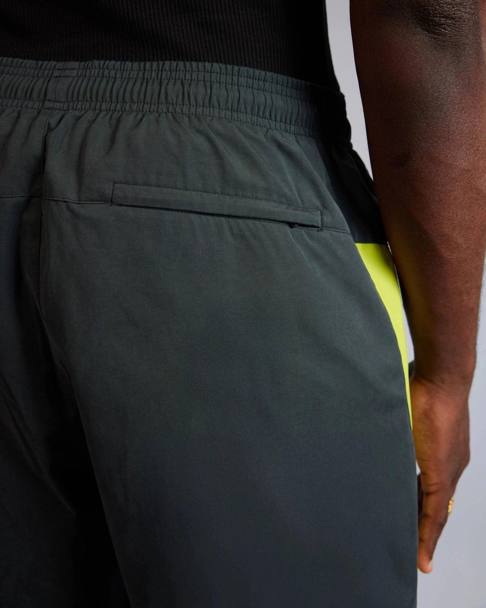 Patta x Nike NRG Track Pant (Black/Cyber) - Patta