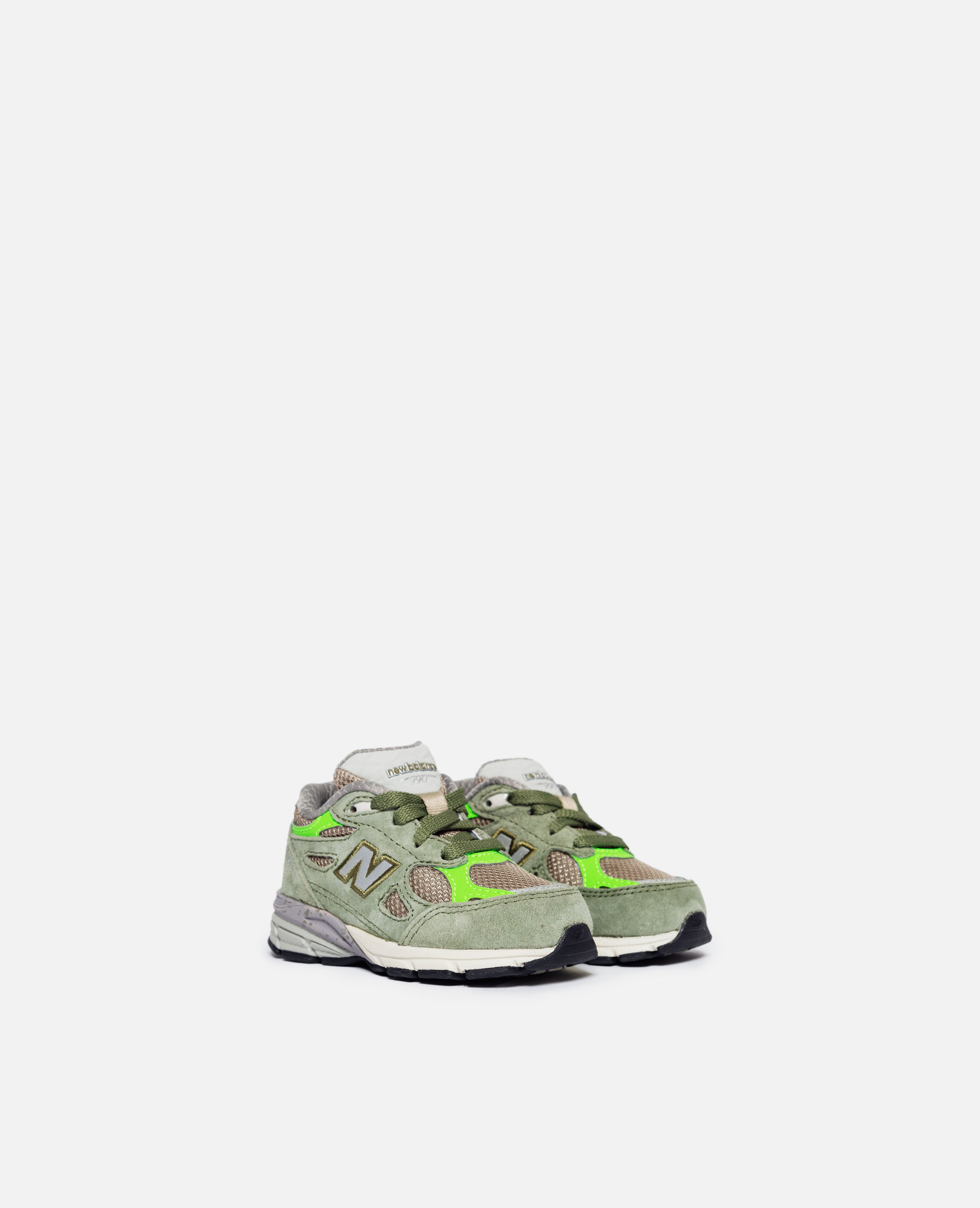 New balance for store infants